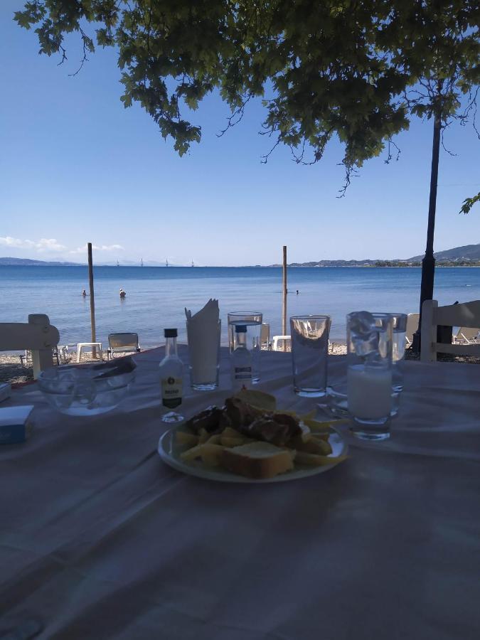 Πέτρινο Στη Θάλασσα Apartment Nafpaktos Luaran gambar