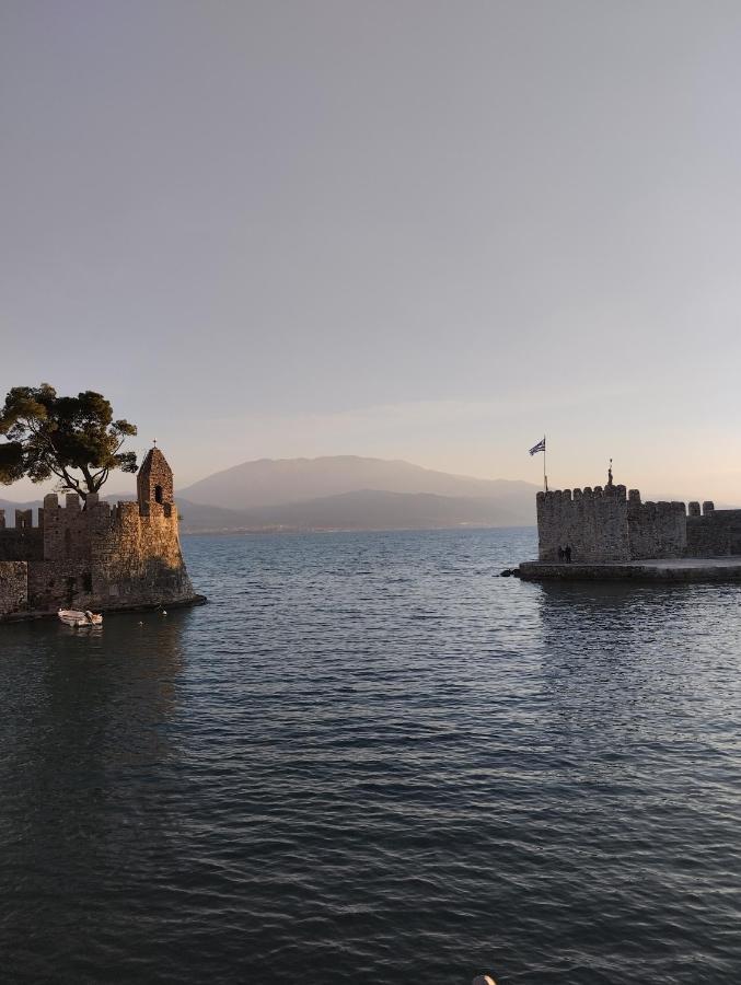 Πέτρινο Στη Θάλασσα Apartment Nafpaktos Luaran gambar