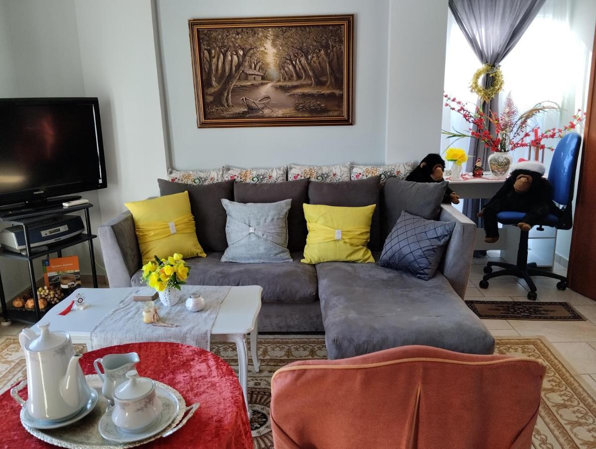 Πέτρινο Στη Θάλασσα Apartment Nafpaktos Luaran gambar