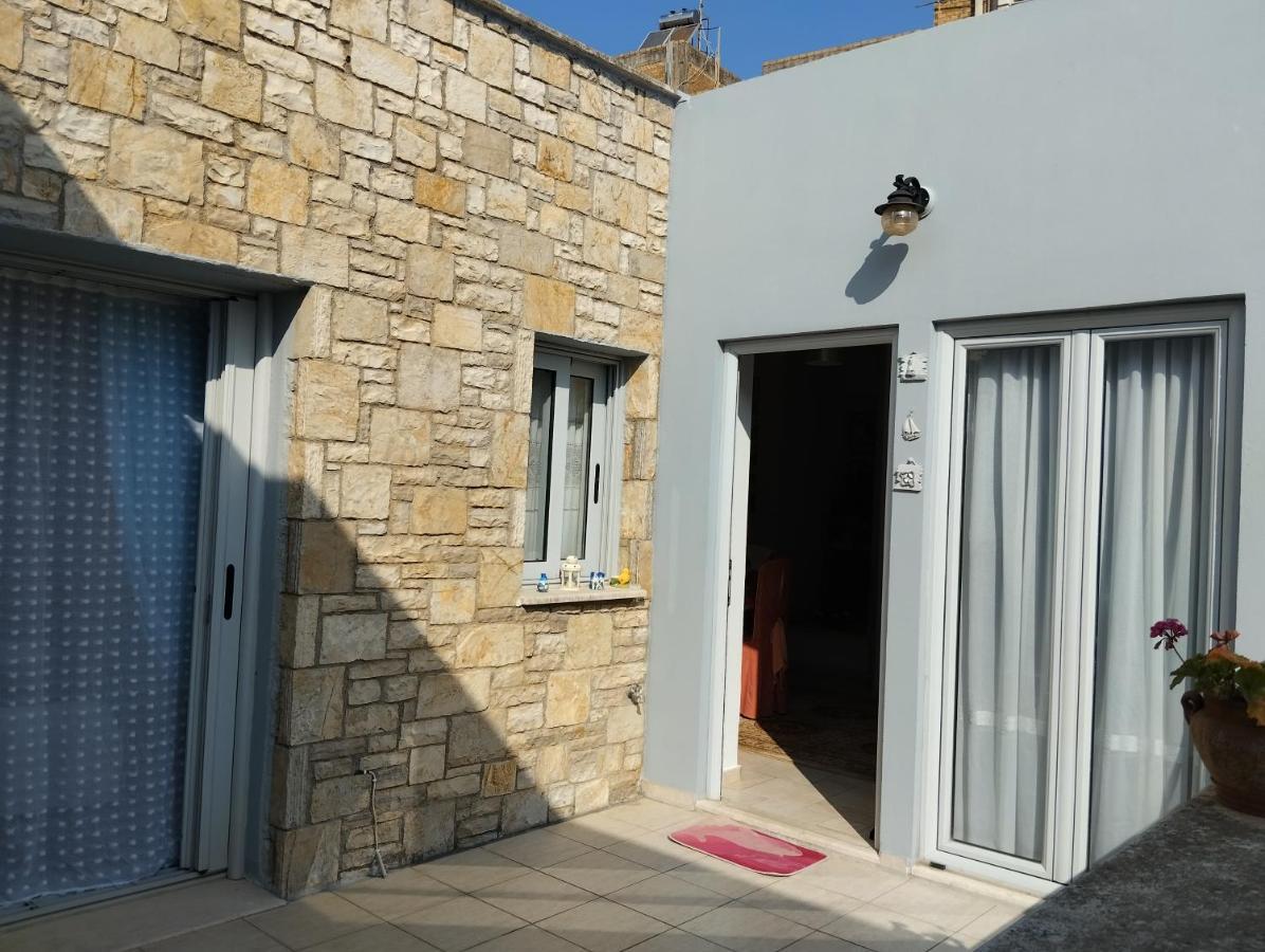 Πέτρινο Στη Θάλασσα Apartment Nafpaktos Luaran gambar