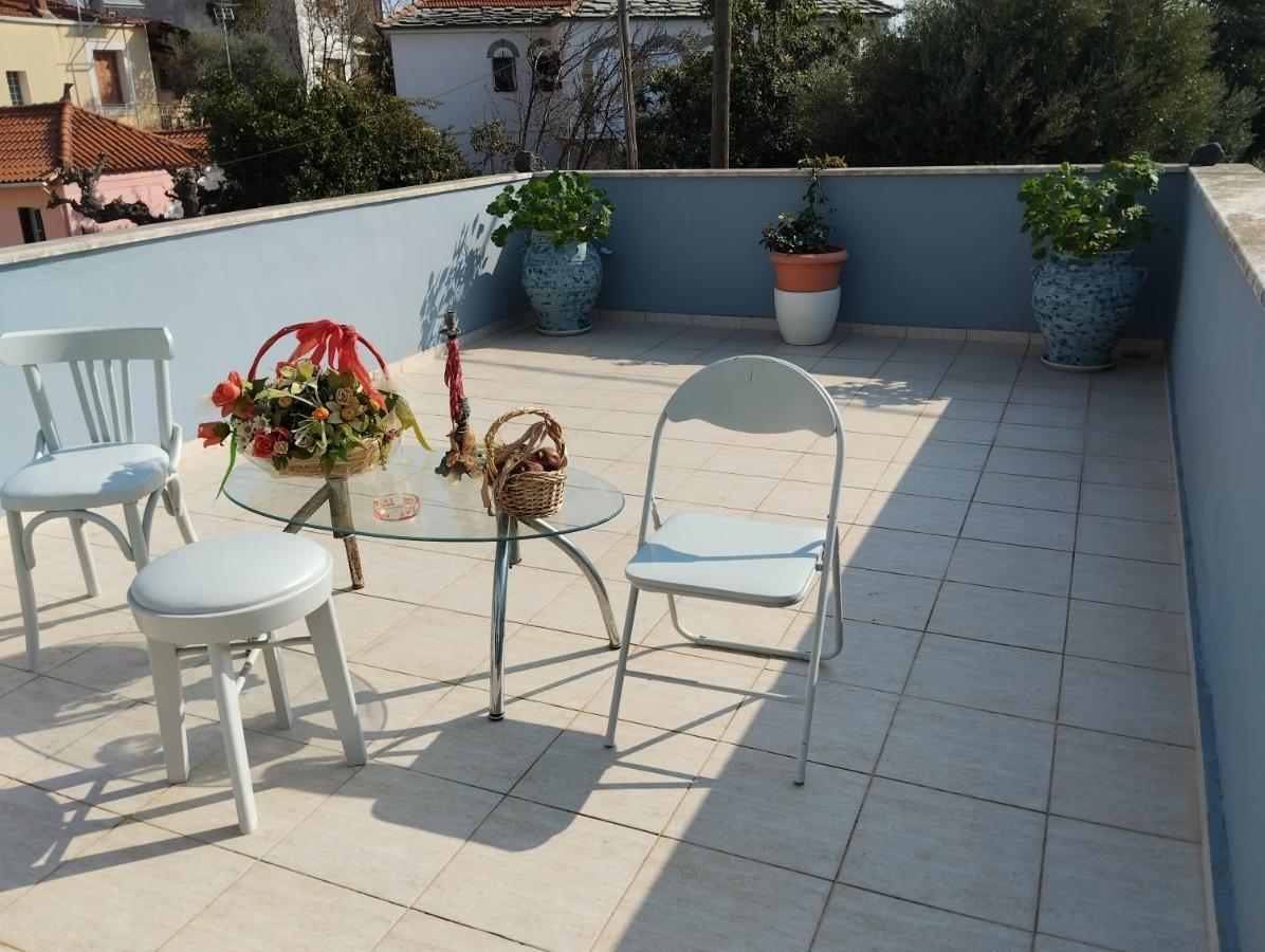 Πέτρινο Στη Θάλασσα Apartment Nafpaktos Luaran gambar